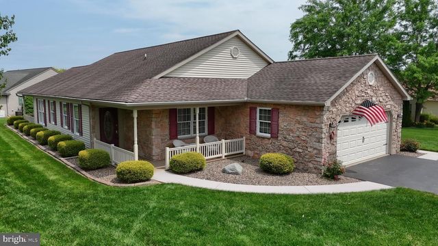90 ARBOR DR, Myerstown, PA 17067