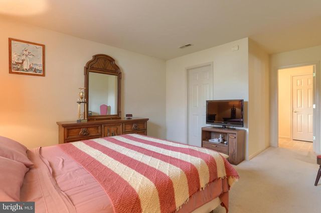 90 ARBOR DR, Myerstown, PA 17067