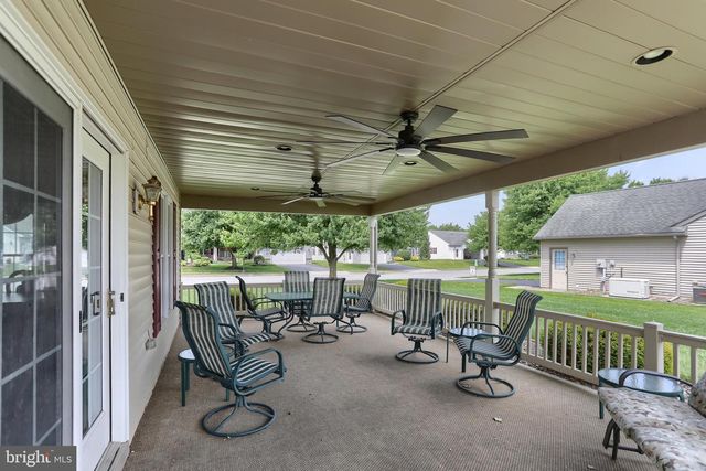 90 ARBOR DR, Myerstown, PA 17067