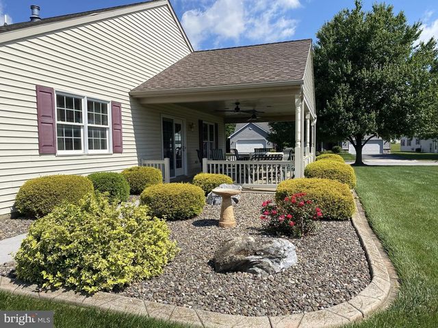 90 ARBOR DR, Myerstown, PA 17067