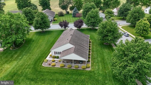 90 ARBOR DR, Myerstown, PA 17067