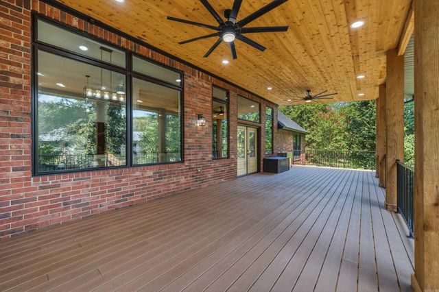 212 Quail Creek Road, Hot Springs, AR 71901
