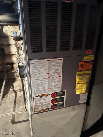 918 Second Avenue, New Cumberland, WV 26047