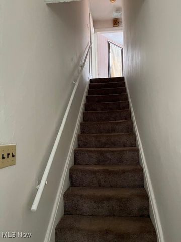 918 Second Avenue, New Cumberland, WV 26047