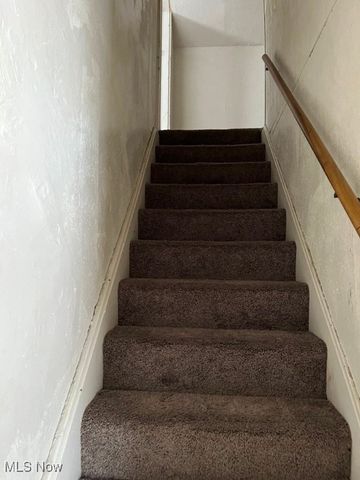 918 Second Avenue, New Cumberland, WV 26047