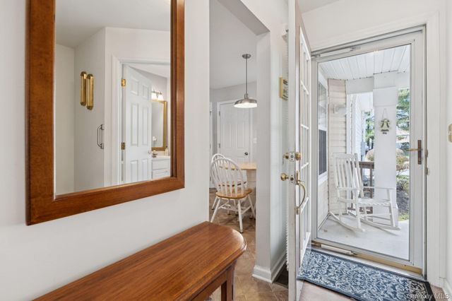 4 Commodore Circle, Port Jefferson Station, NY 11776