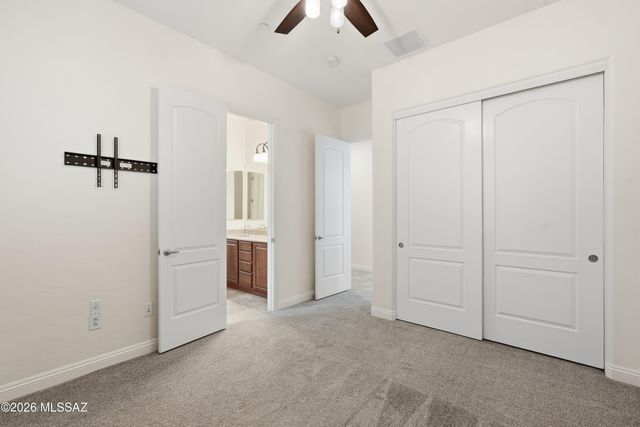 13675 N Napoli Way, Oro Valley, AZ 85755