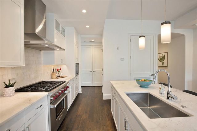 58 Canton Street 302, Alpharetta, GA 30009
