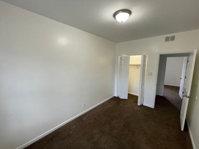 649 E Marquette Road 3, Chicago, IL 60637