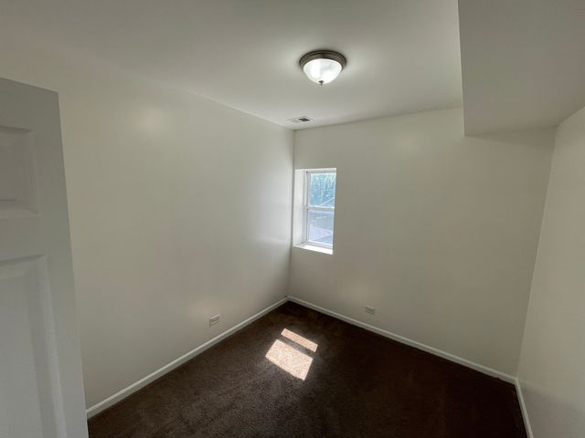 649 E Marquette Road 3, Chicago, IL 60637