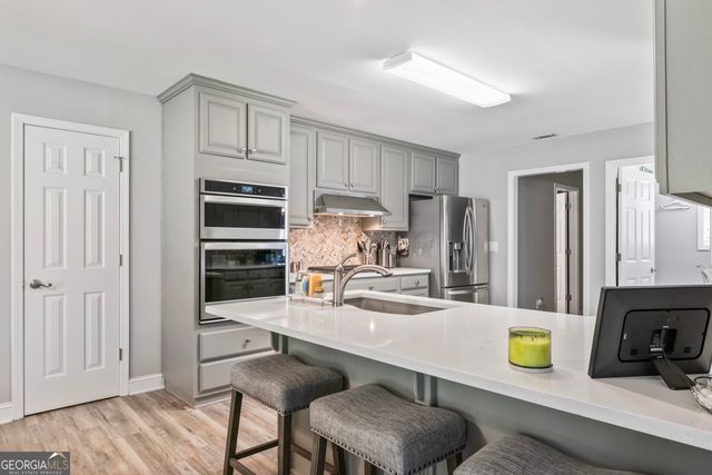 585 Huiet Drive, Mcdonough, GA 30252