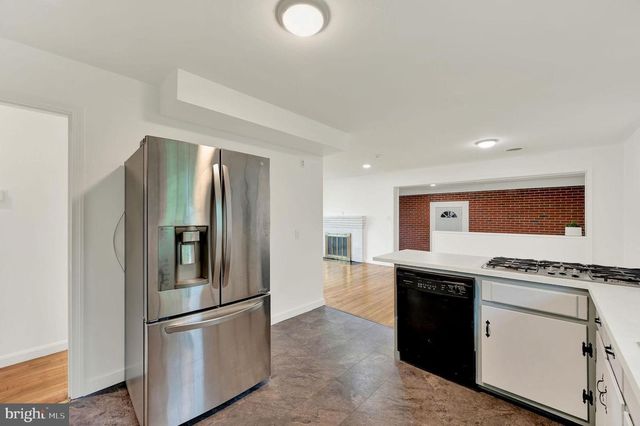1546 FORREST AVE, Dover, DE 19904