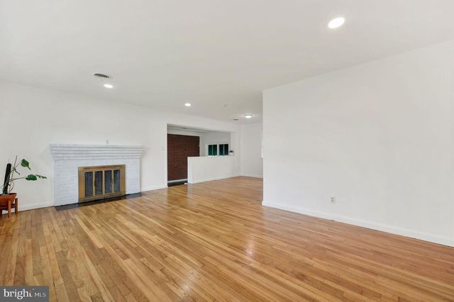 1546 FORREST AVE, Dover, DE 19904