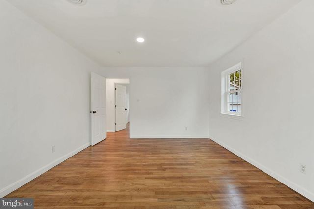 1546 FORREST AVE, Dover, DE 19904
