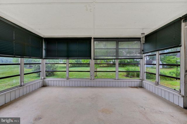 1546 FORREST AVE, Dover, DE 19904