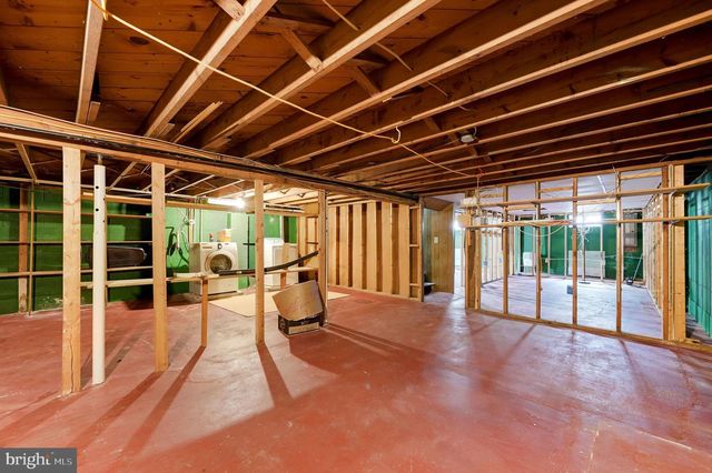 1546 FORREST AVE, Dover, DE 19904
