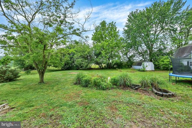 1546 FORREST AVE, Dover, DE 19904