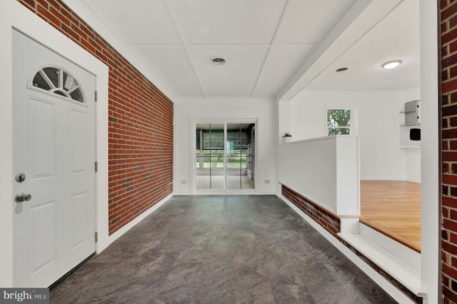 1546 FORREST AVE, Dover, DE 19904
