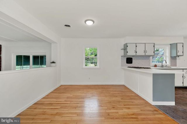 1546 FORREST AVE, Dover, DE 19904