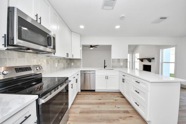 10510 White Fawn Drive, Houston, TX 77041