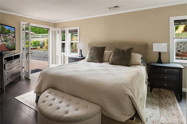 8807 Danforth Street NW, Gig Harbor, WA 98329