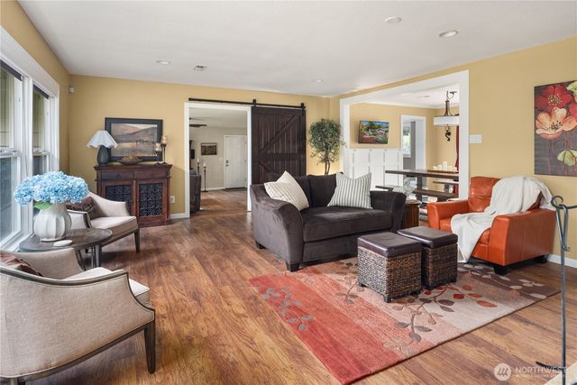 8807 Danforth Street NW, Gig Harbor, WA 98329
