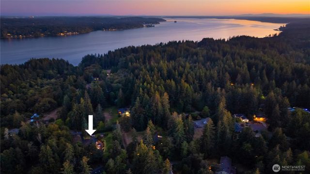 8807 Danforth Street NW, Gig Harbor, WA 98329