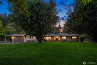 8807 Danforth Street NW, Gig Harbor, WA 98329