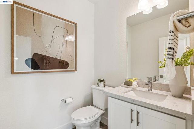 28957 Ashwell Ave, Hayward, CA 94544