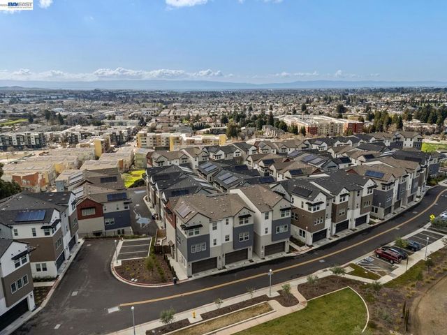 28957 Ashwell Ave, Hayward, CA 94544