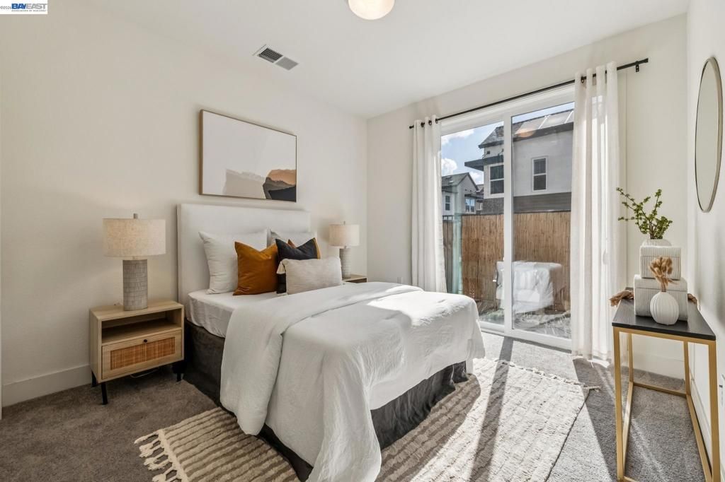 Image 45 of property listing at 28957 Ashwell Ave, Hayward, CA 94544