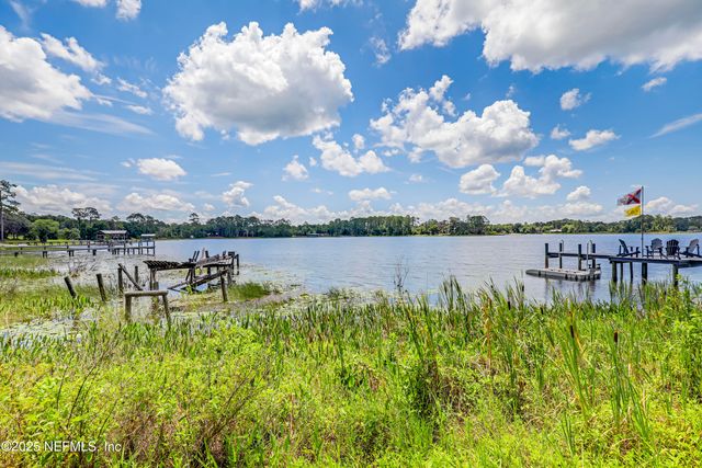 104 CARTER-WHITTAKER Lane, Pomona Park, FL 32181