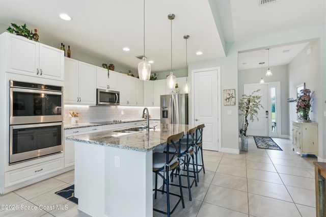 108 Snowy Egret Way, Sebastian, FL 32958
