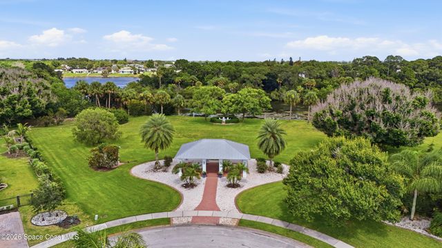 108 Snowy Egret Way, Sebastian, FL 32958