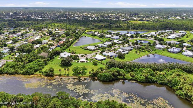 108 Snowy Egret Way, Sebastian, FL 32958