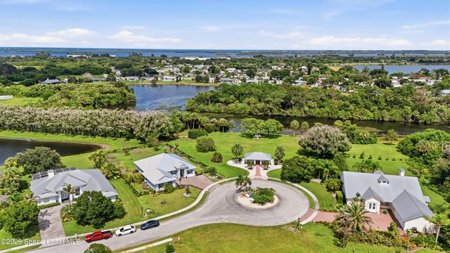 108 Snowy Egret Way, Sebastian, FL 32958