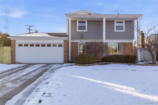 38011 Alcoy Drive, Sterling Heights, MI 48312