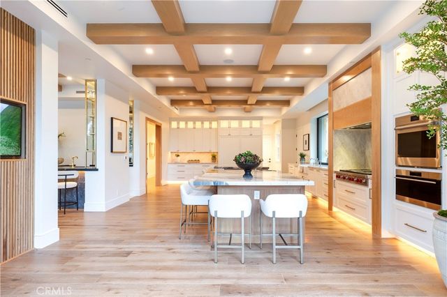 6 Pinehurst Ln, Newport Beach, CA 92660