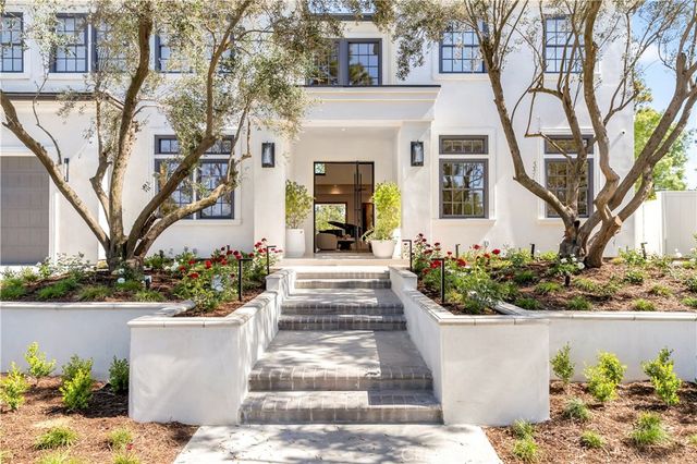 6 Pinehurst Ln, Newport Beach, CA 92660