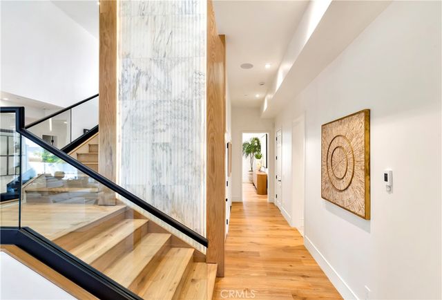 6 Pinehurst Ln, Newport Beach, CA 92660