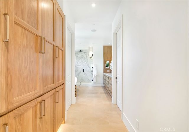 6 Pinehurst Ln, Newport Beach, CA 92660