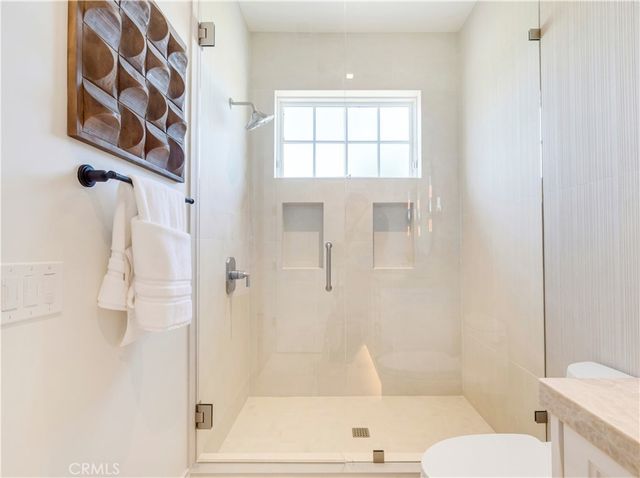 6 Pinehurst Ln, Newport Beach, CA 92660
