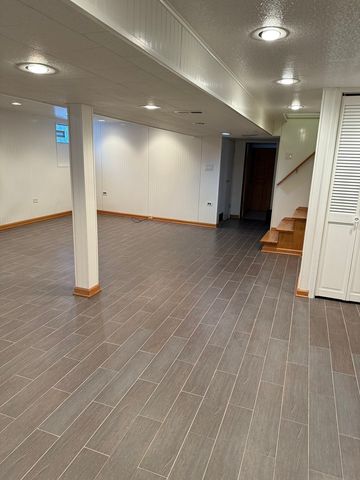 8447 Drake Avenue, Skokie, IL 60076