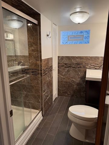 8447 Drake Avenue, Skokie, IL 60076