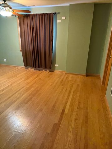 8447 Drake Avenue, Skokie, IL 60076