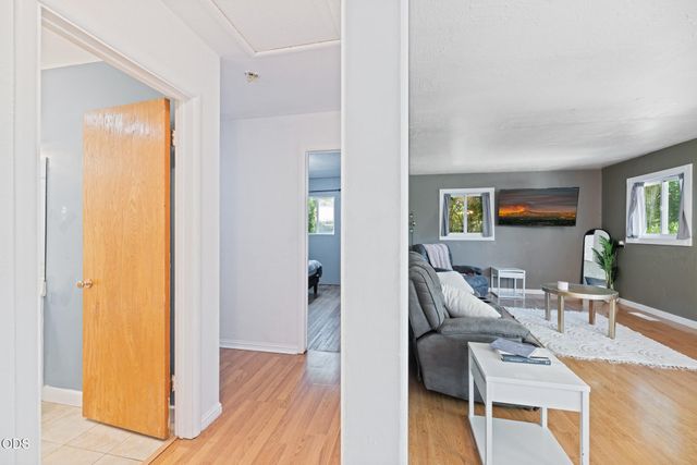 1234 NW Highland Avenue, Grants Pass, OR 97526