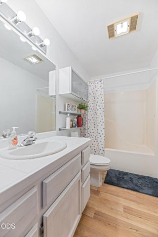 1234 NW Highland Avenue, Grants Pass, OR 97526