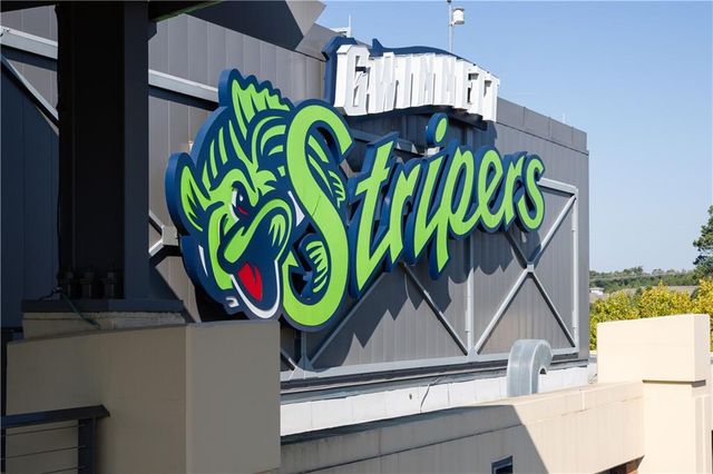 301 Jasmine Woods Drive, Lawrenceville, GA 30046