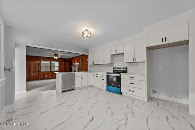 186 Cooper Street, Winterville, NC 28590