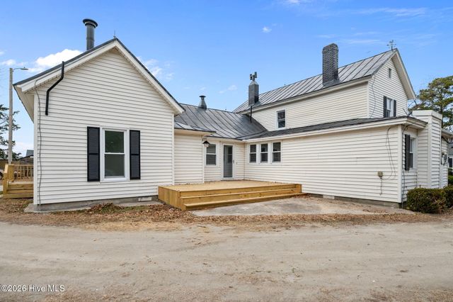 186 Cooper Street, Winterville, NC 28590